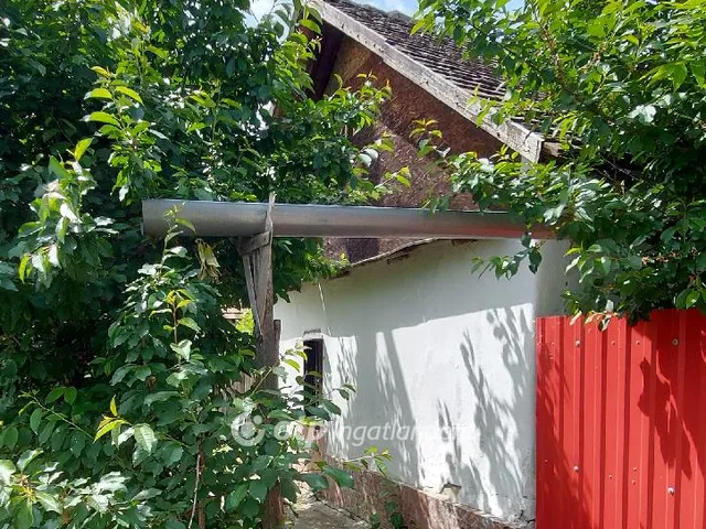 Eladó ház Öcsöd 41 nm