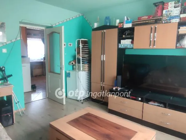 Eladó ház Kengyel 62 nm