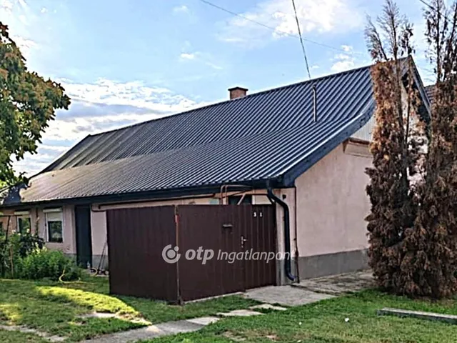Eladó ház Öcsöd 90 nm