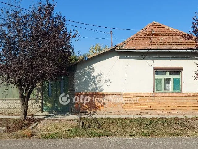 Eladó ház Kunszentmárton 67 nm
