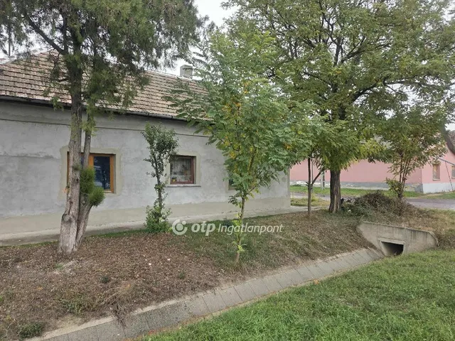 Eladó ház Fegyvernek 78 nm