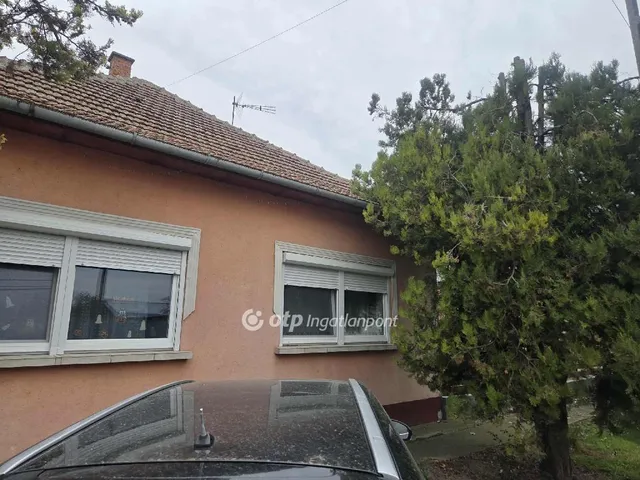 Eladó ház Fegyvernek 80 nm