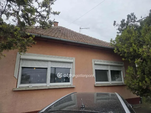 Eladó ház Fegyvernek 80 nm