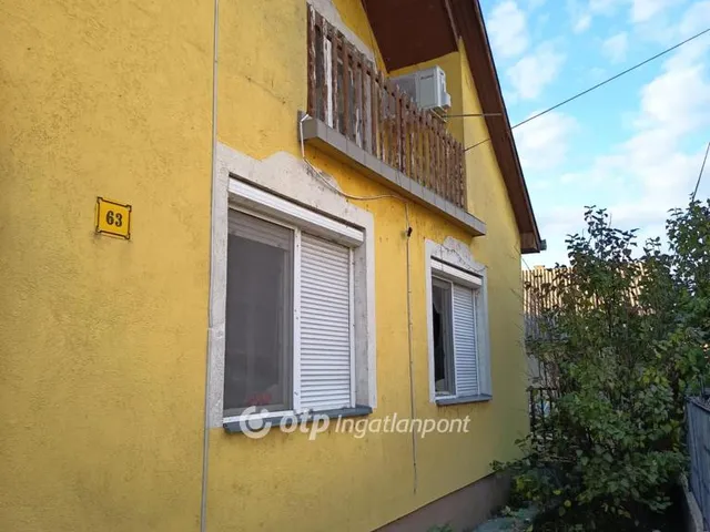 Eladó ház Tiszaföldvár 97 nm