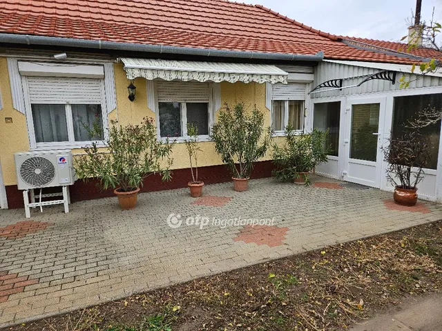 Eladó ház Tiszaföldvár 150 nm