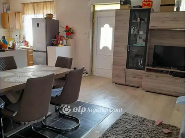 Eladó ház Jászapáti 85 nm