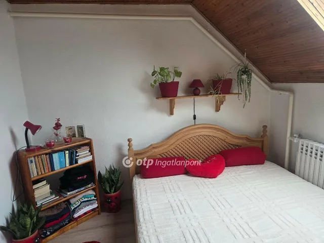 Eladó ház Újszász 111 nm