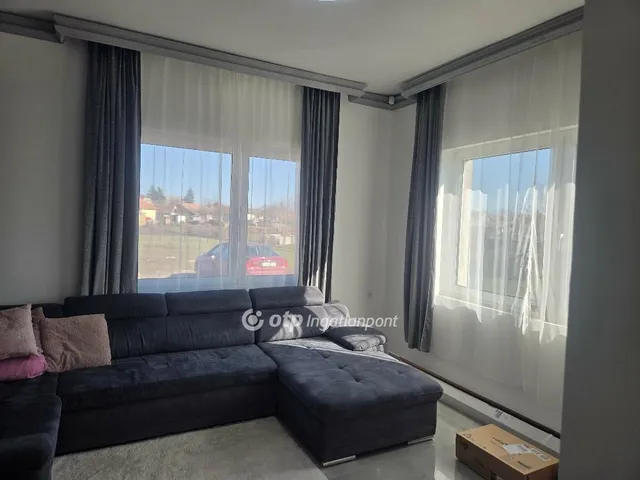 Eladó ház Zagyvarékas 146 nm