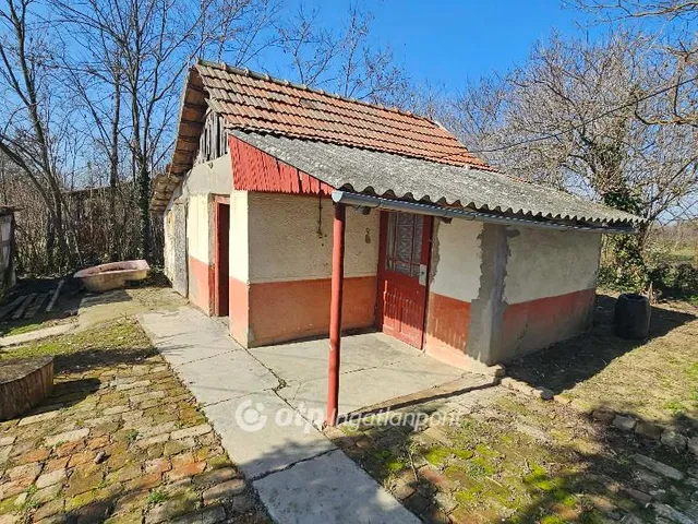 Eladó ház Kőtelek 56 nm