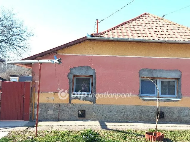 Eladó ház Kunszentmárton 81 nm