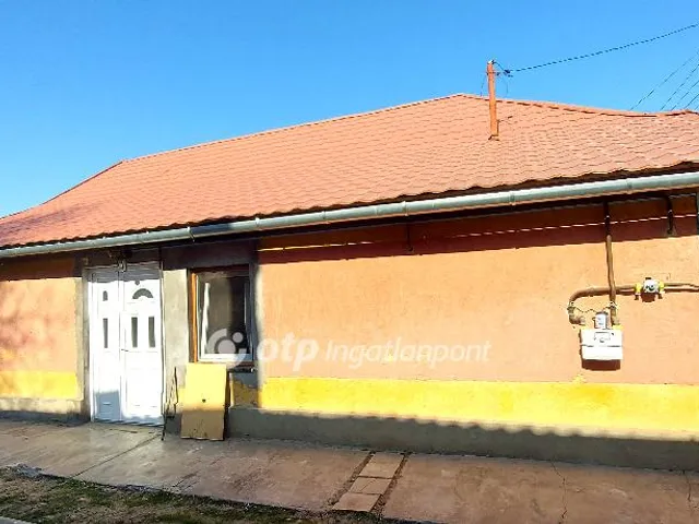 Eladó ház Kunszentmárton 81 nm