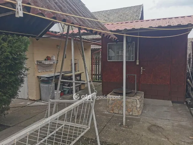 Eladó üdülő és hétvégi ház Tiszaföldvár 47 nm