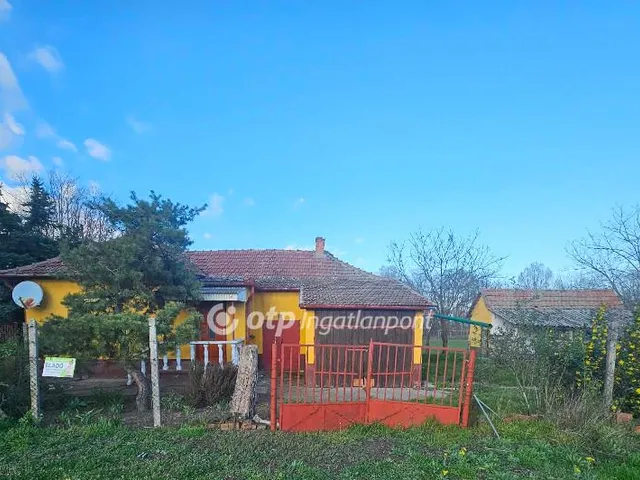 Eladó mezőgazdasági ingatlan Tiszajenő 58 nm