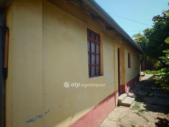 Eladó ház Szolnok 62 nm