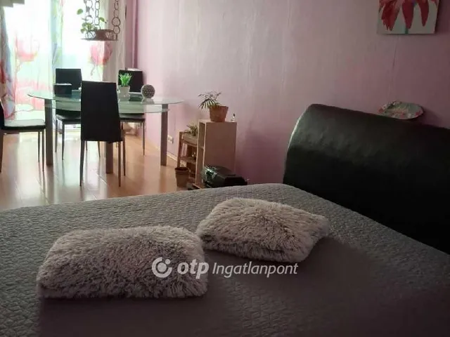 Eladó lakás Szolnok 36 nm