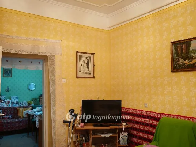 Eladó ház Besenyszög 64 nm