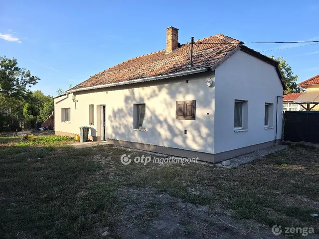 Eladó ház Kunszentmárton 68 nm