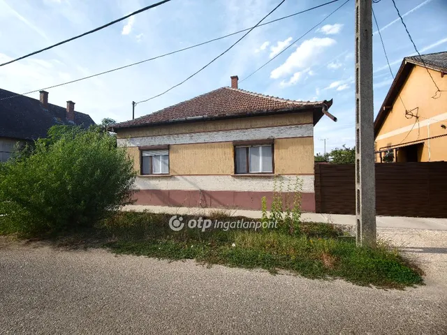 Eladó ház Törökszentmiklós 87 nm