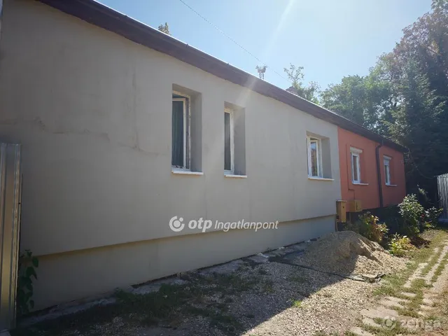 Eladó ház Szolnok 68 nm
