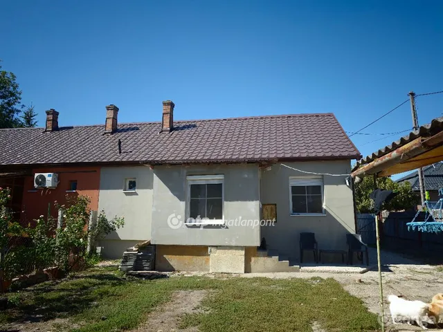 Eladó ház Szolnok 68 nm
