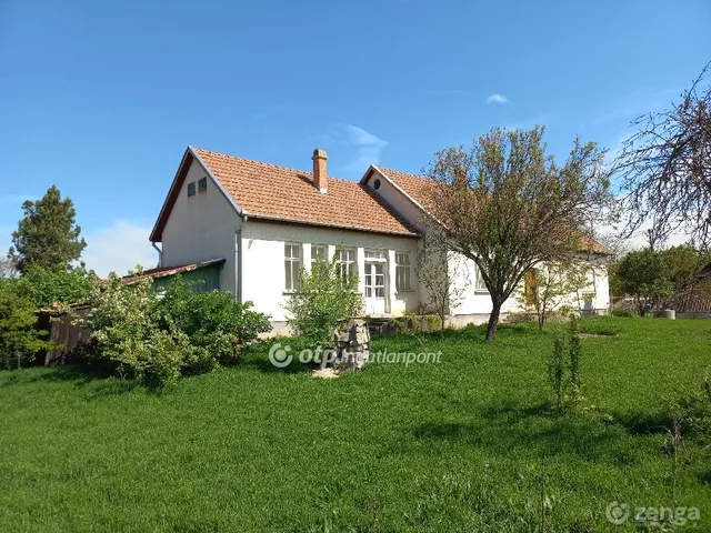 Eladó ház Zagyvarékas 140 nm