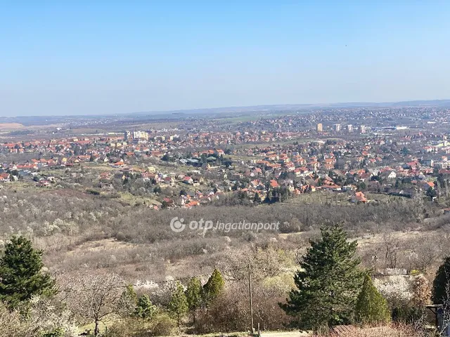 Eladó telek Pécs, Tettye 1582 nm