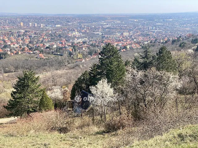 Eladó telek Pécs, Tettye 1582 nm