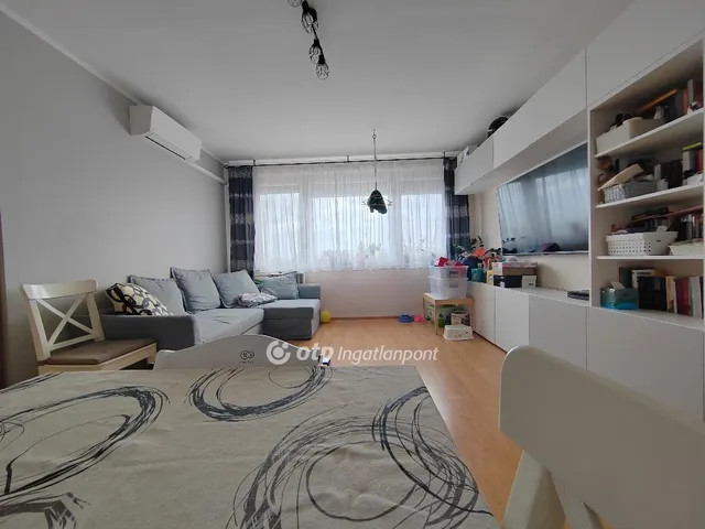 Eladó lakás Budapest X. kerület, Újhegy 68 nm