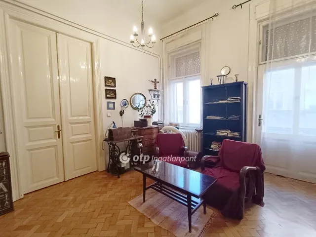 Eladó lakás Budapest VIII. kerület 78 nm