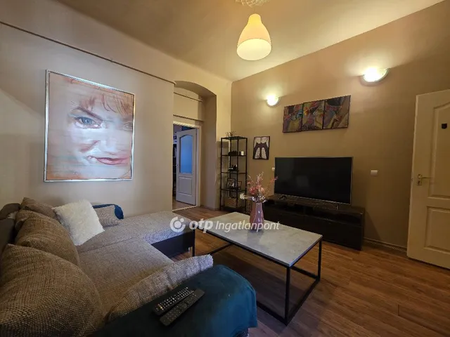 Eladó lakás Budapest VIII. kerület, Corvin negyed 46 nm