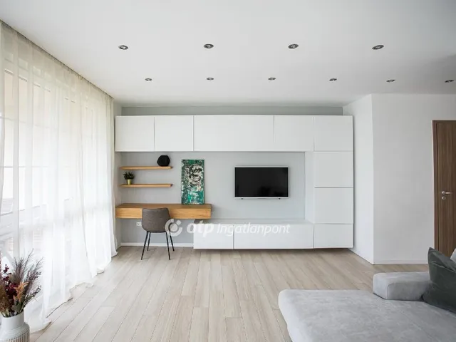 Eladó lakás Budapest II. kerület, Pálvölgy 86 nm