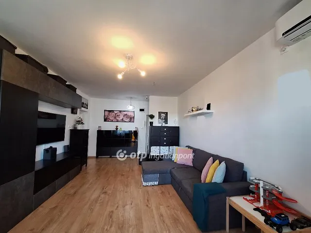 Eladó lakás Budapest XIV. kerület, Herminamező 57 nm