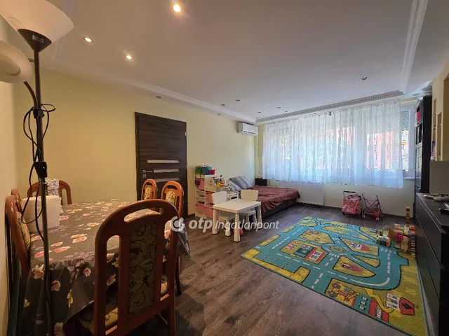 Eladó lakás Budapest X. kerület, Újhegy 68 nm