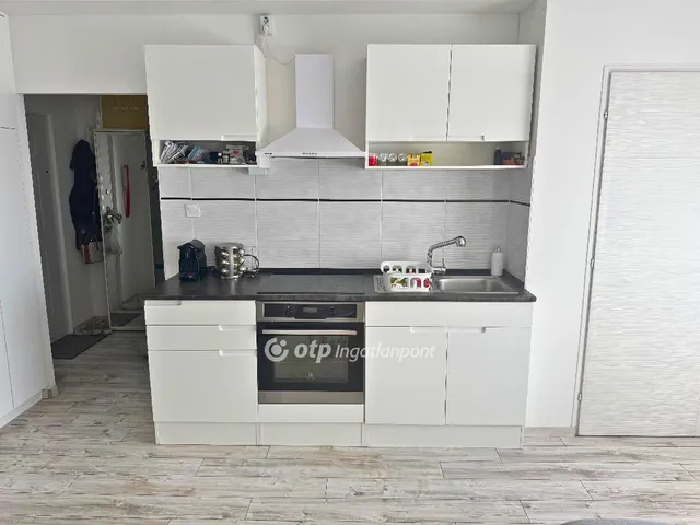 Eladó lakás Budapest XIII. kerület, Angyalföld 27 nm