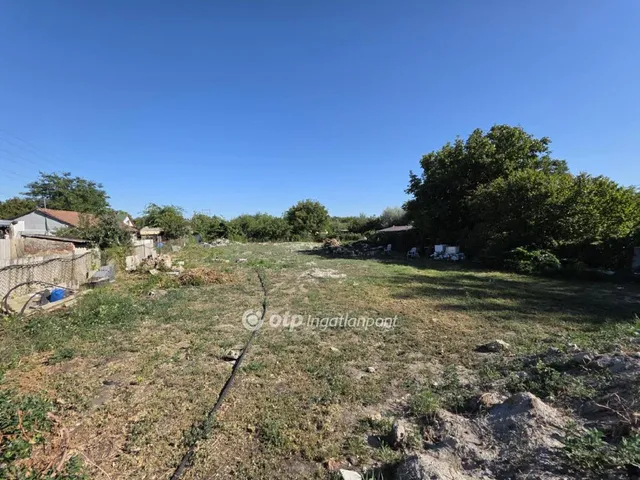 Eladó telek Szigetszentmiklós, Felsőtag 1400 nm