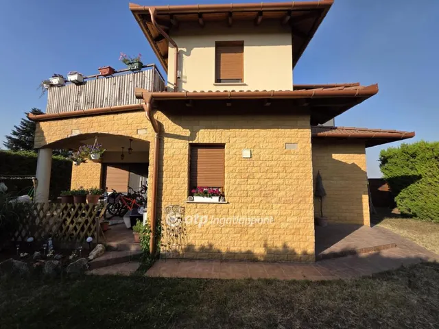 Eladó ház Budapest XVIII. kerület, Ganzkertváros 150 nm