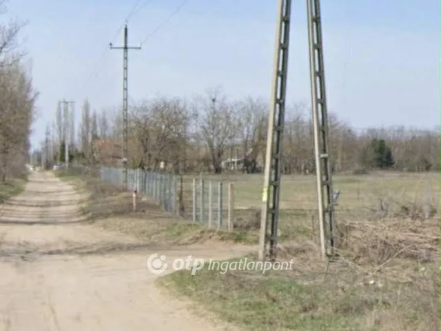 Eladó telek Kecskemét 10290 nm