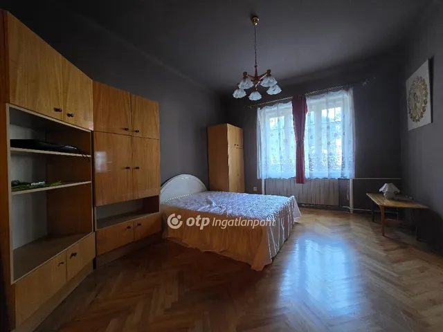 Eladó lakás Budapest II. kerület 66 nm