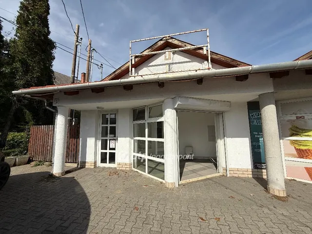 Eladó kereskedelmi és ipari ingatlan Solymár 39 nm