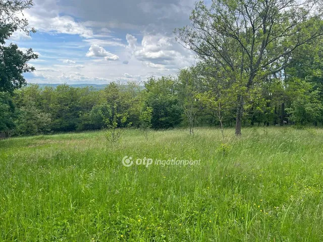 Eladó telek Szurdokpüspöki 918 nm