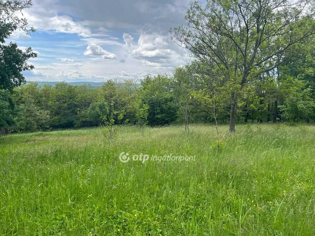 Eladó telek Szurdokpüspöki 850 nm