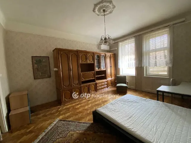 Eladó lakás Budapest VIII. kerület 96 nm