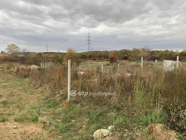 Eladó telek Budakeszi 357 nm