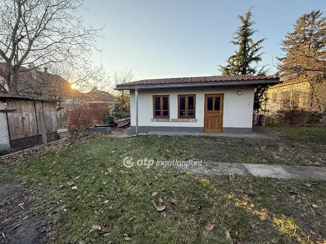 Eladó telek Budapest XVII. kerület, Rákosliget 581 nm