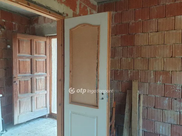 Eladó ház Kerepes 160 nm