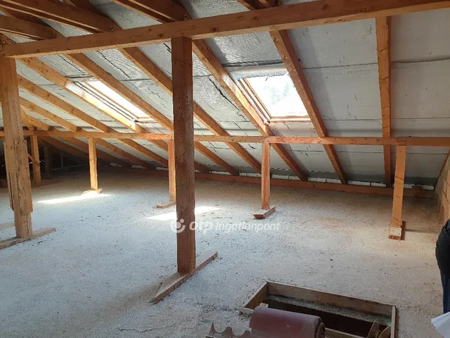 Eladó ház Kerepes 160 nm