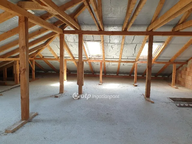 Eladó ház Kerepes 160 nm