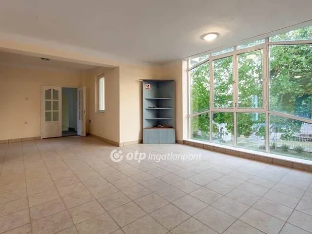 Eladó ház Budapest XVIII. kerület 200 nm