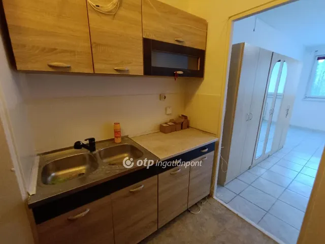 Eladó lakás Budapest X. kerület, Óhegy 29 nm