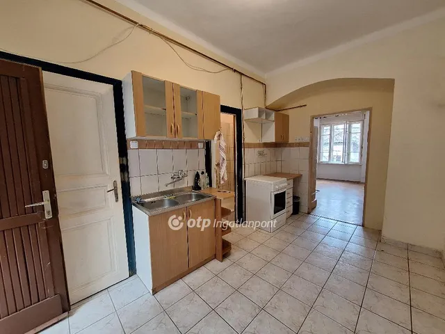 Eladó lakás Budapest X. kerület, Óhegy 35 nm